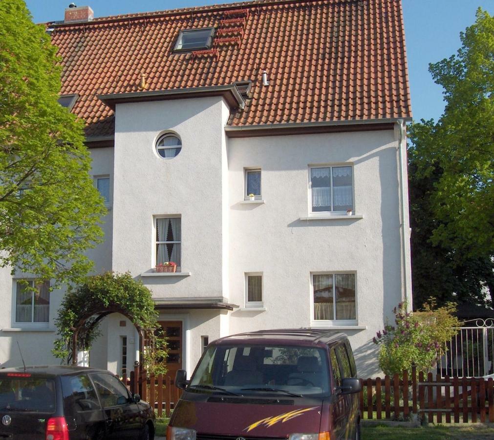 Ferienwohnung แอร์ฟวร์ท ภายนอก รูปภาพ